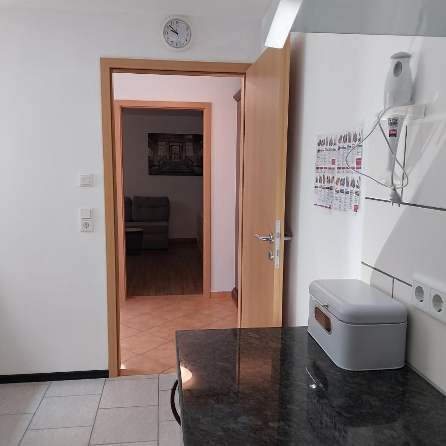 Souterrainwohnung ゴットマーディンゲン エクステリア 写真